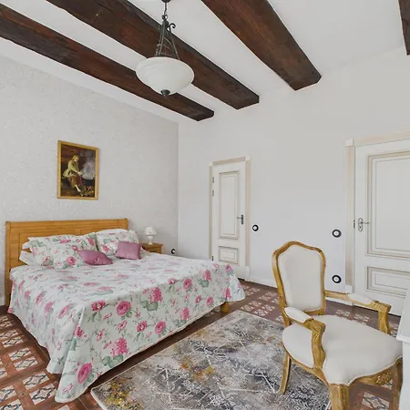 Old Town Traditional Appartement *